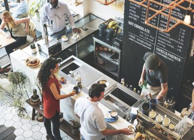 Falta de controle operacional é o principal fator de fechamento de restaurantes no Brasil