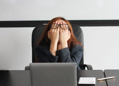 Burnout cresceu 823% em quatro anos no Brasil e já custa R$ 400 bilhões por ano em produtividade