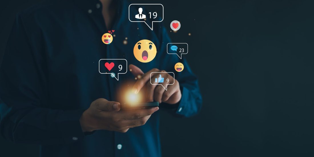Presença digital empreendedores precisam criar um perfil pessoal e profissional nas redes sociais