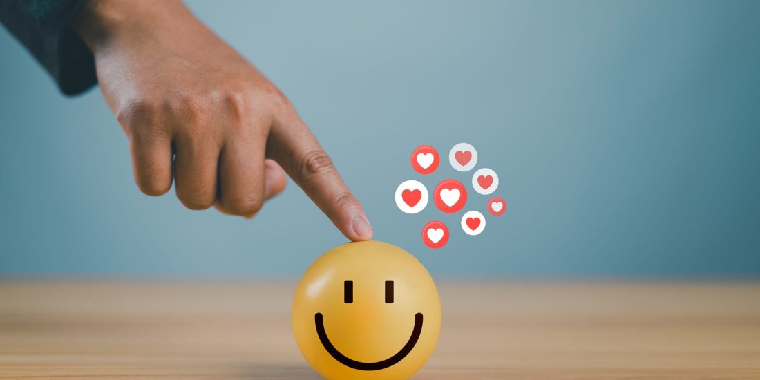 Dia do Cliente vem aí confira quatro boas dicas para emplacar vendas em sua loja