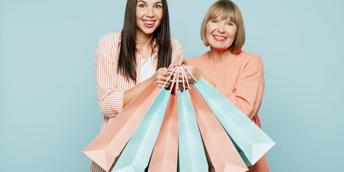 Seis em cada dez consumidores fazem compras por impulso na internet, aponta pesquisa CNDL/SPC Brasil