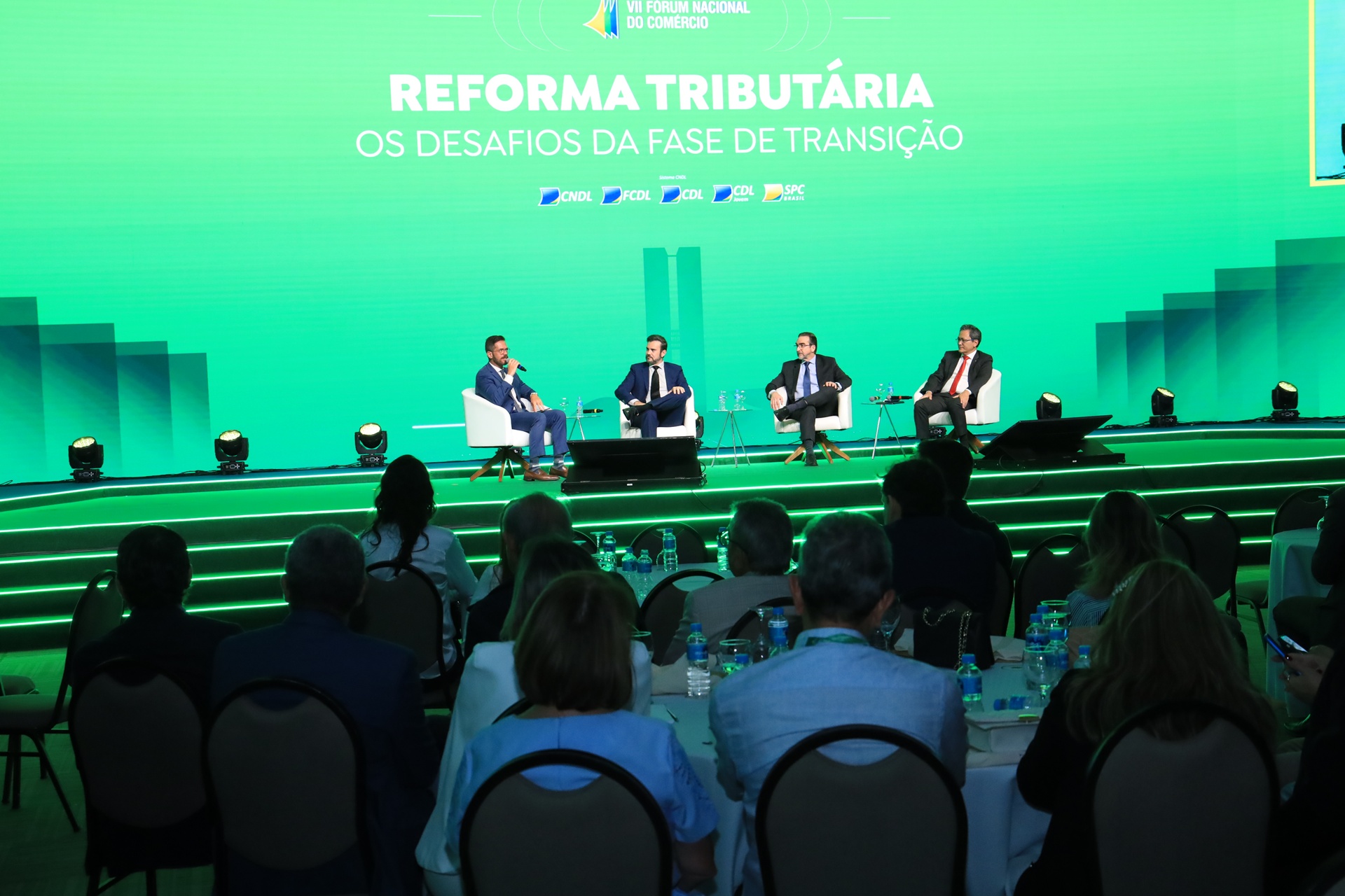Fórum Nacional do Comércio debate desafios da fase de transição da Reforma Tributária
