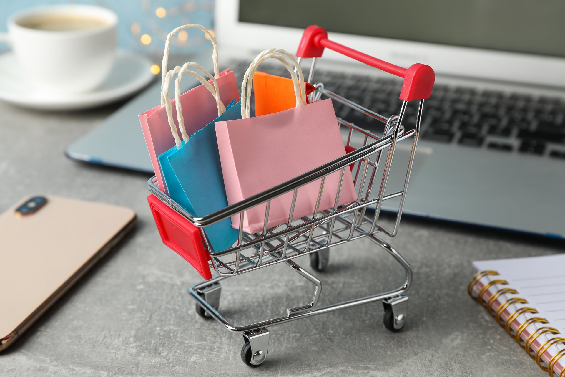 Dia do Consumidor fortalece comércio eletrônico que deve atingir R$ 258 bilhões em 2026