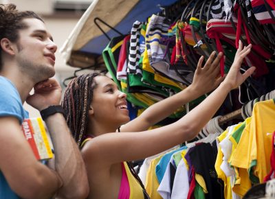 Convocação da Seleção Brasileira aumenta busca por produtos oficiais e réplicas