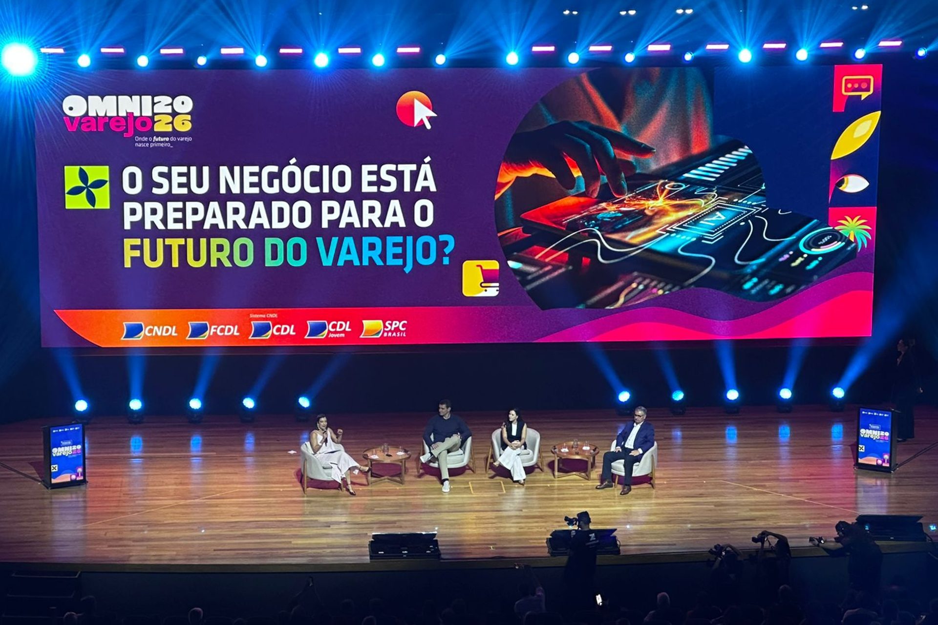Dados, crédito e pagamentos no centro do futuro do varejo são temas no OmniVarejo 2026