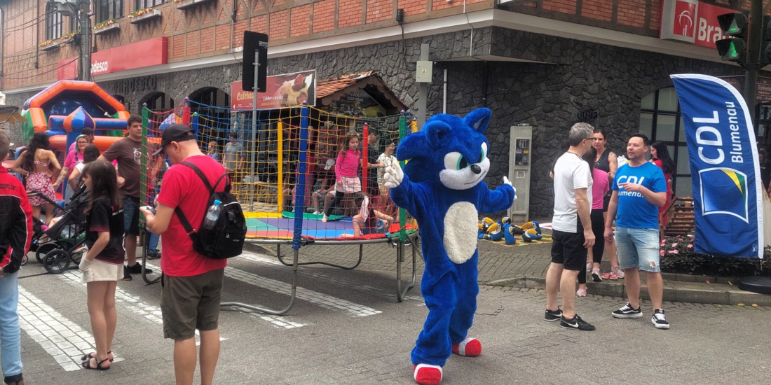 CDL Blumenau lança campanha de Dia das Crianças com sorteio e evento no Parque Ramiro Ruediger