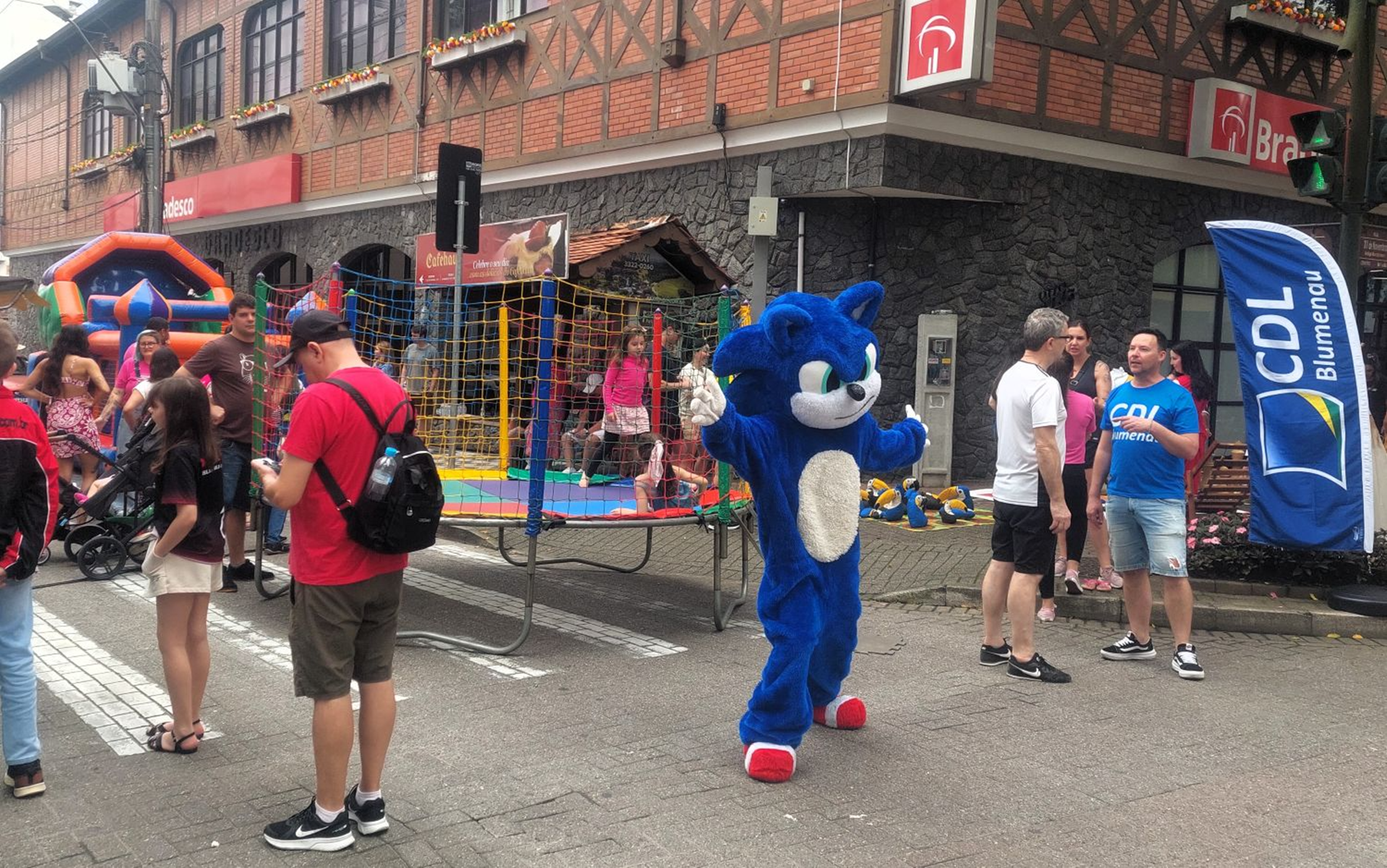 CDL Blumenau lança campanha de Dia das Crianças com sorteio e evento no Parque Ramiro Ruediger